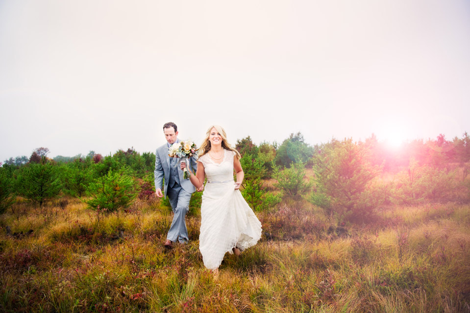 beautiful-bride-groom-poses-lux-light-photography-011