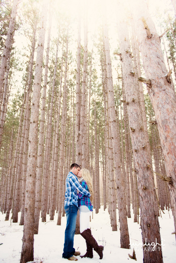 outdoor winter engagement session