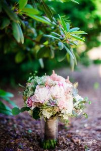 peony and succulent floral bouquet