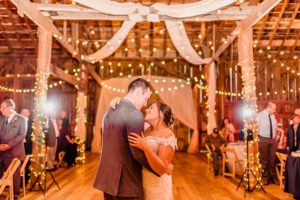 starry night barn wedding photographers suttons bay michigan